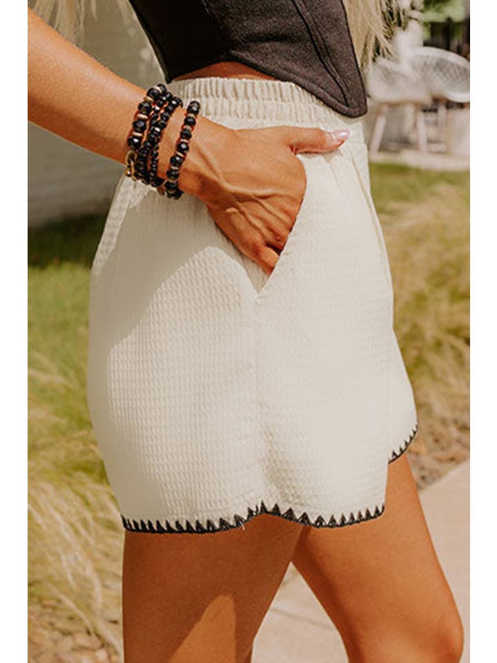 Waffle Texture Contrast Ricrac Hemline Casual Shorts