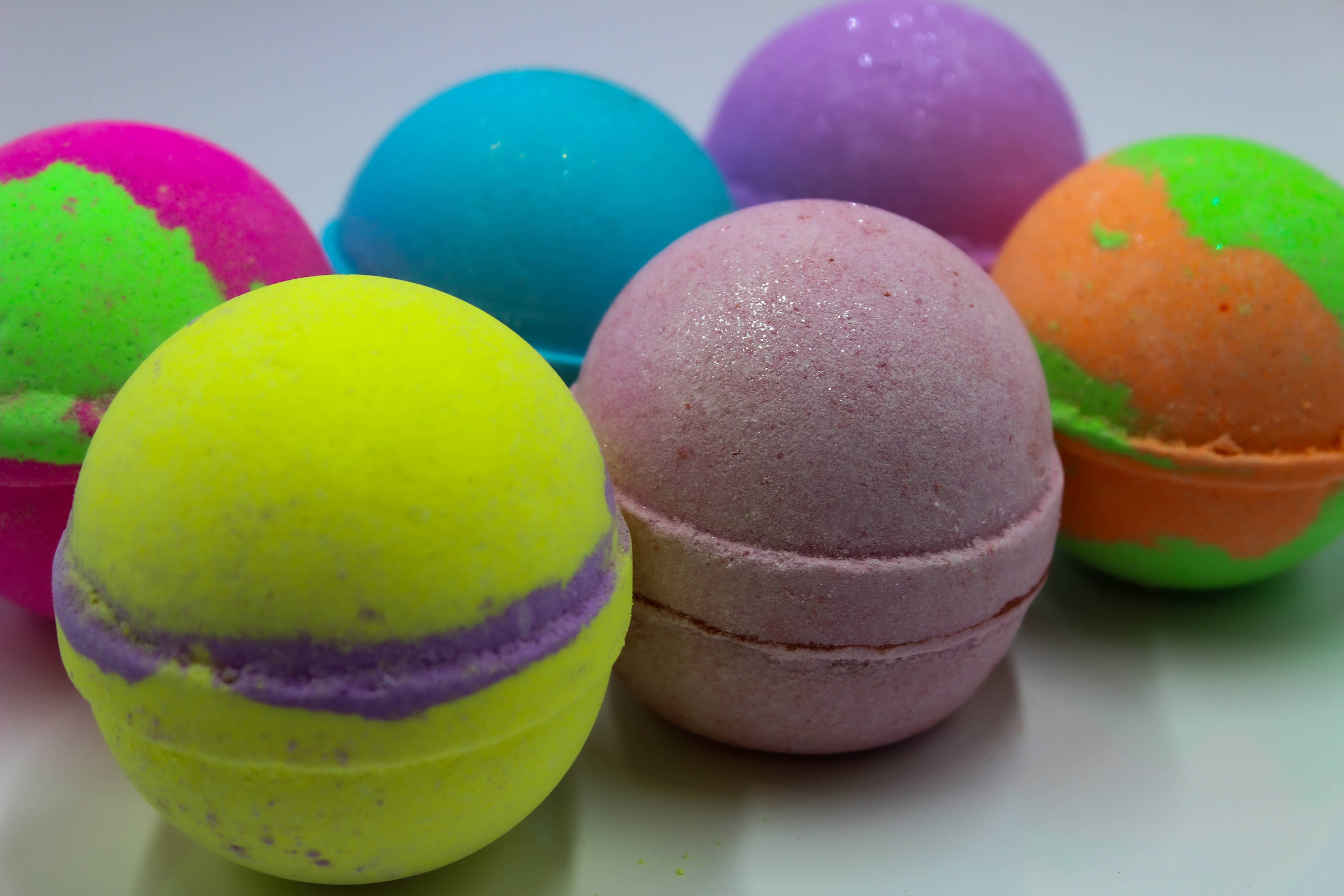 Bath Bomb W/Toy