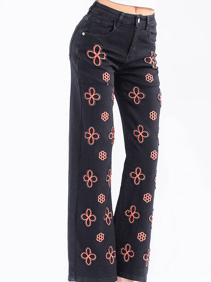 Pockets Pearl Flowers Detailed Wide Leg Denim Pants