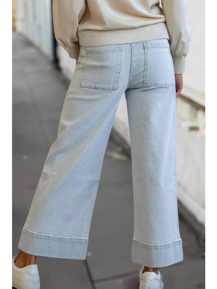 Casual Flap Pocket Cuffed Hem Wide Leg Jeans | 4-16